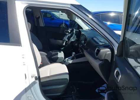 2020 Hyundai Venue Sel from USA, damaged, VIN KMHRC8A38LU025453